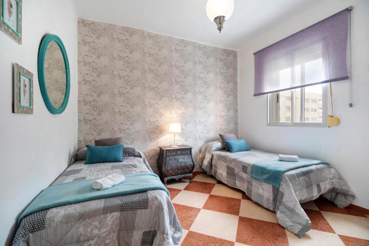 Grand Beachside Apartment - Cadiz Ngoại thất bức ảnh